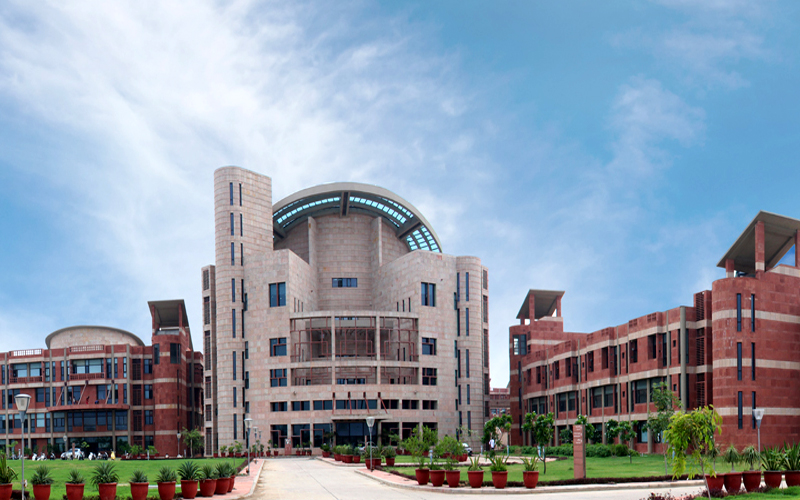 State university of performing and visual arts