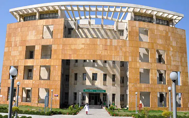 Bps govt medical college for women